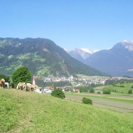 In Arzl-wald With Mountain Views Apartman *
